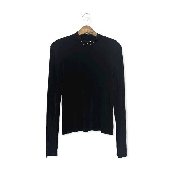 banjo Tops - Banjo Vintage Embellished Long Sleeve Turtleneck Blouse